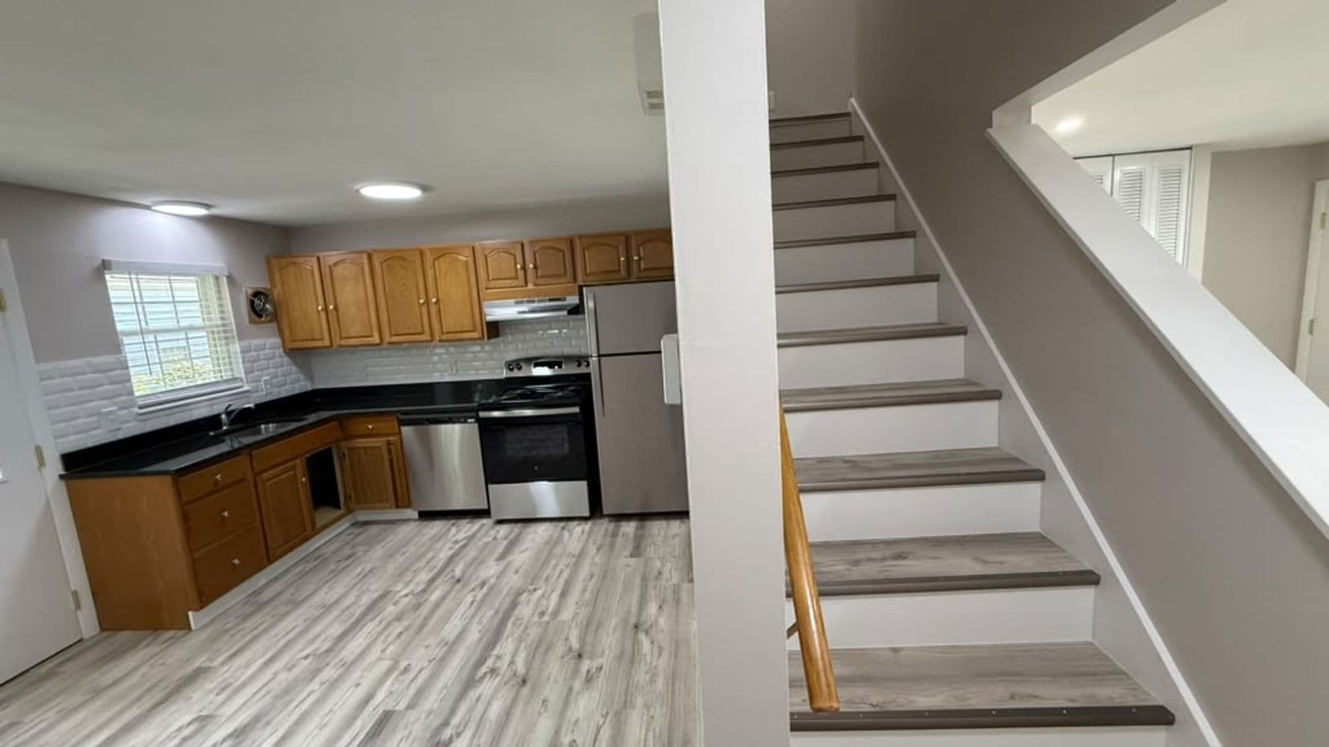 Leominster Apartment: 221 West Street