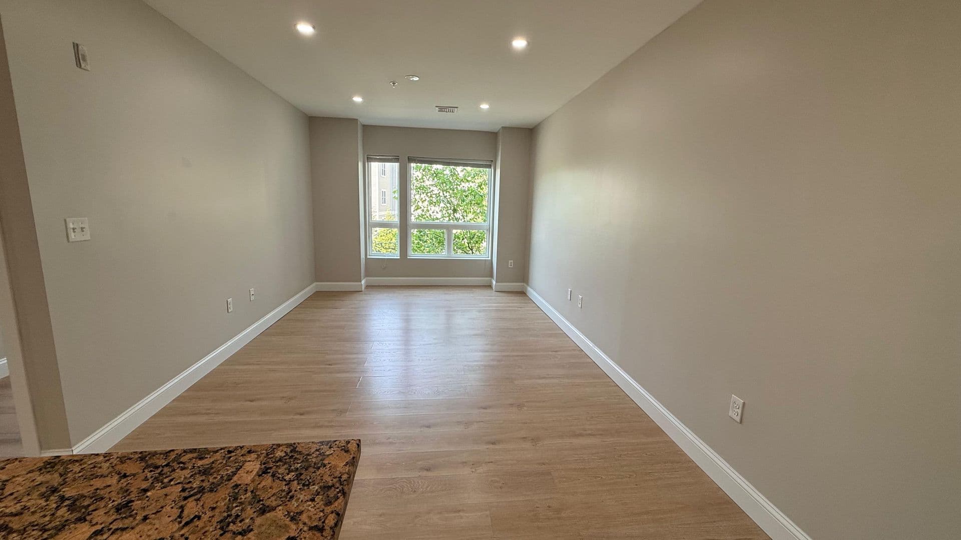 Attleboro Apartment: 75 South Main St