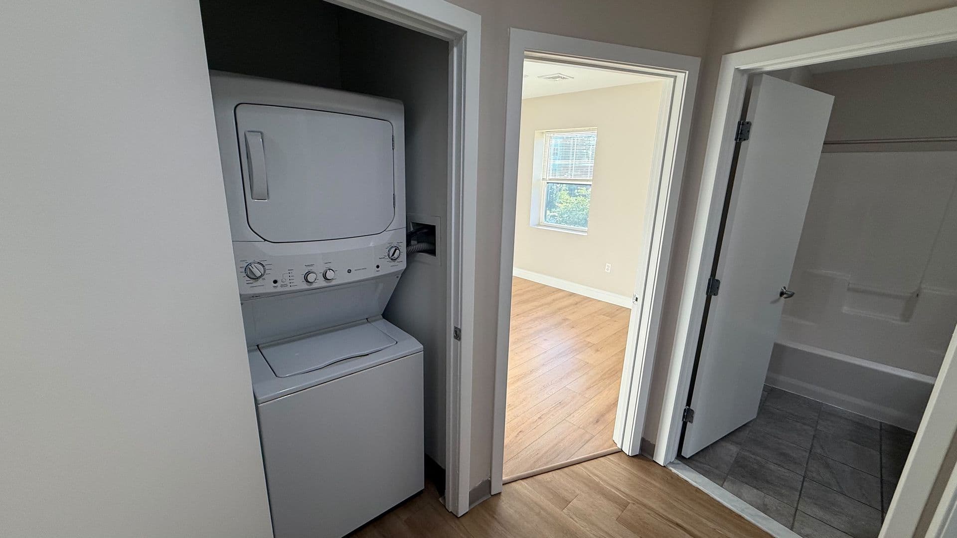 Attleboro Apartment: 75 South Main St