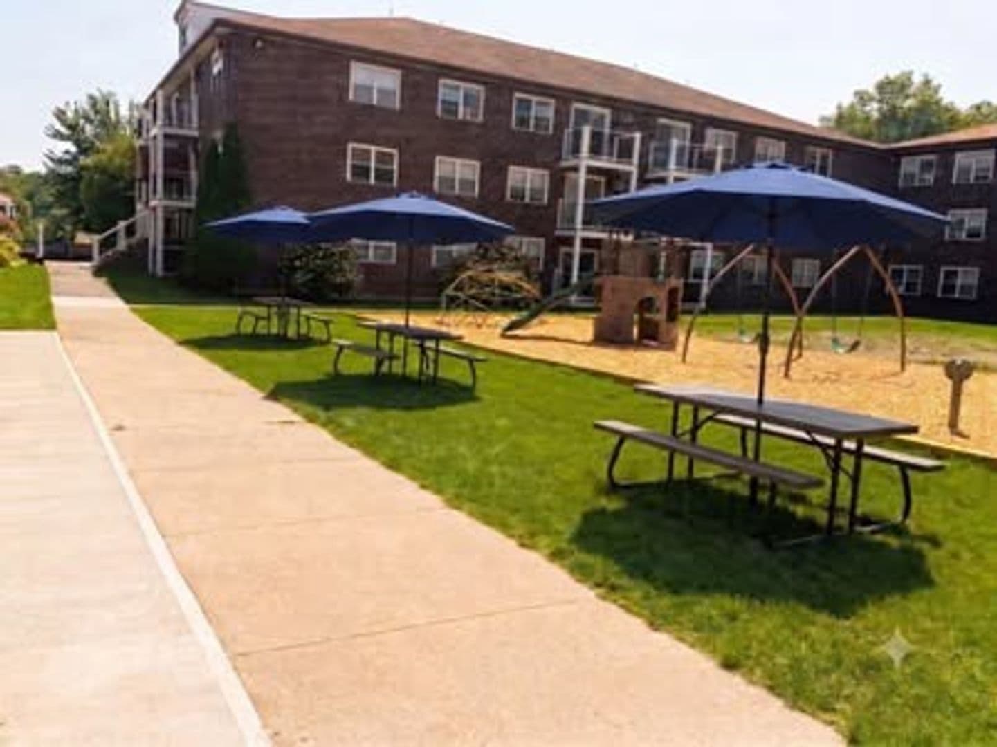 Billerica Apartment: 13-27 Kenmar Drive