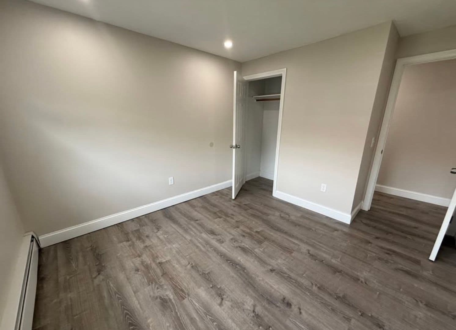 Billerica Apartment: 13-27 Kenmar Drive