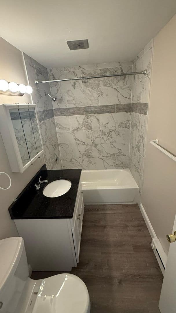 Leominster Apartment: 221 West Street