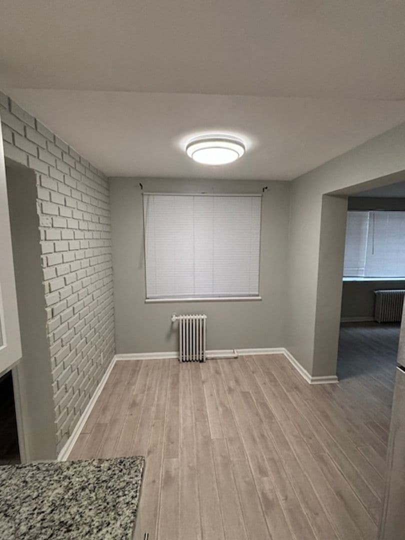 Cincinnati Apartment: 2521 Hackberry Street