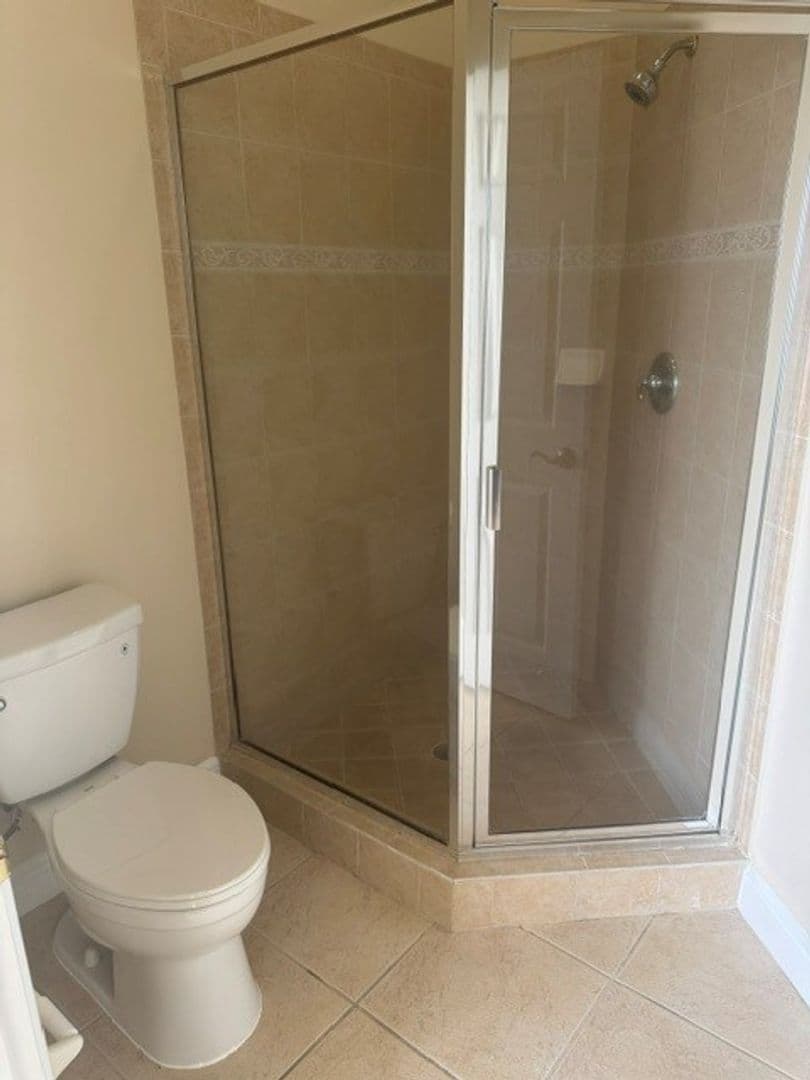 Fort Myers House: 13942 Bently Circle