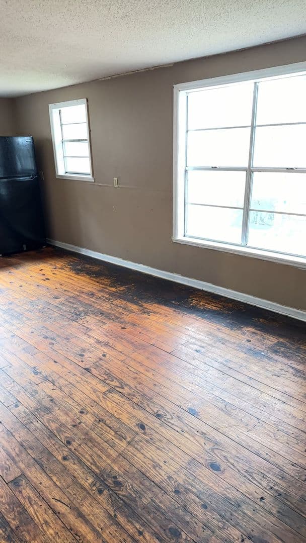 Greenville House: 593 Perdue Place