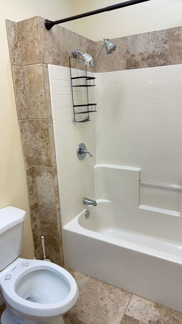 Greenville Apartment: 101 Adams St.