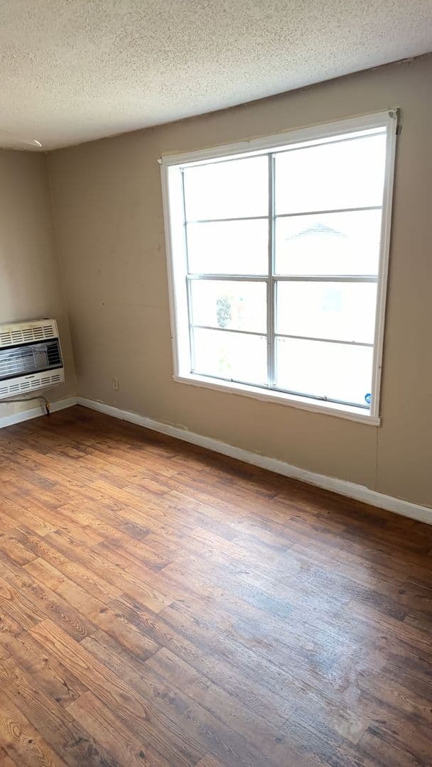 Greenville House: 593 Perdue Place