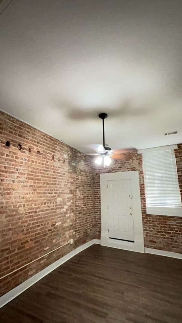 Greenville Apartment: 101 Adams St.