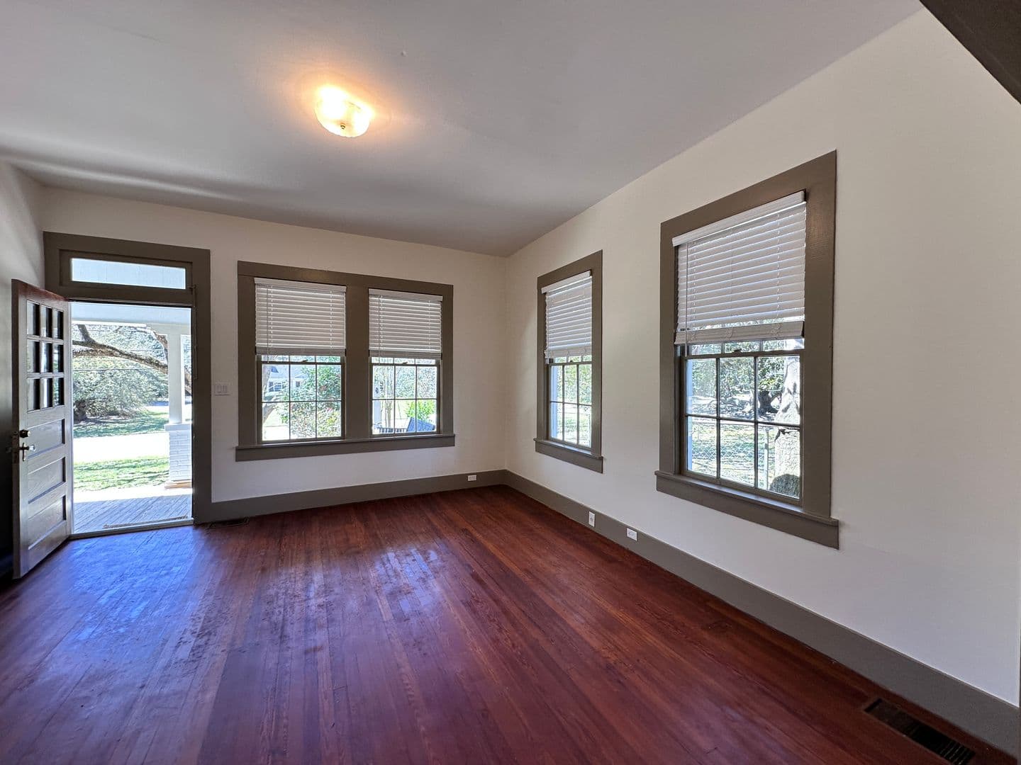 Greenville House: 702 Ft. Dale Rd.