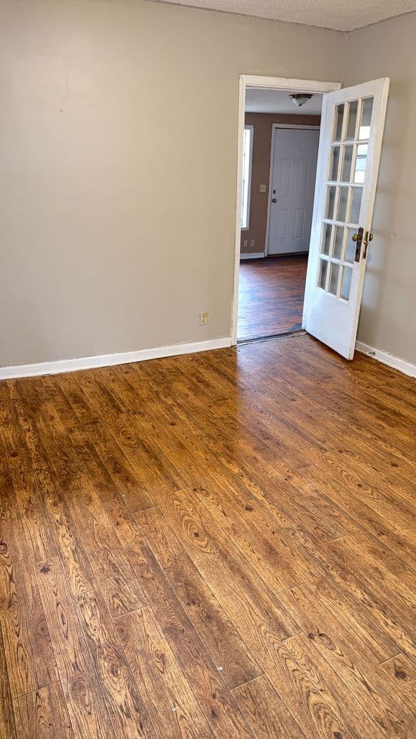 Greenville House: 593 Perdue Place