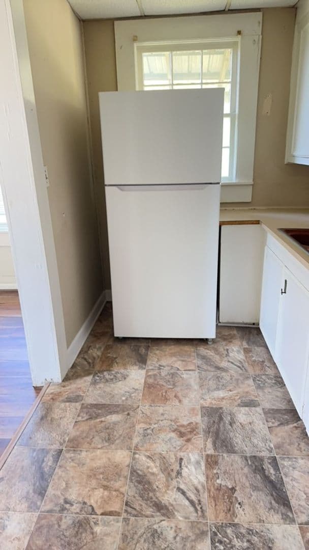 Greenville Apartment: 340 Hickory St.