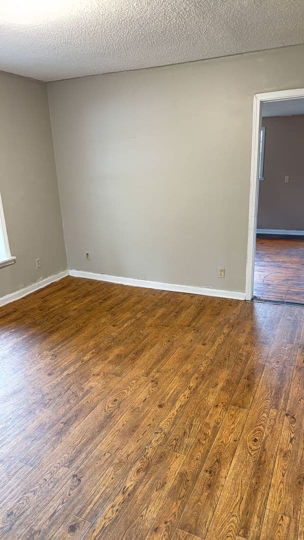 Greenville House: 593 Perdue Place