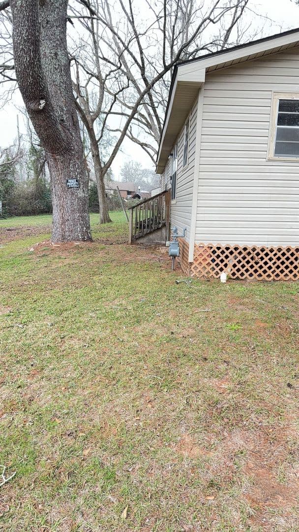 Greenville House: 593 Perdue Place
