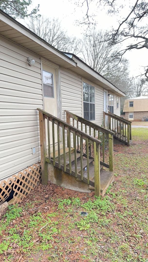 Greenville House: 593 Perdue Place