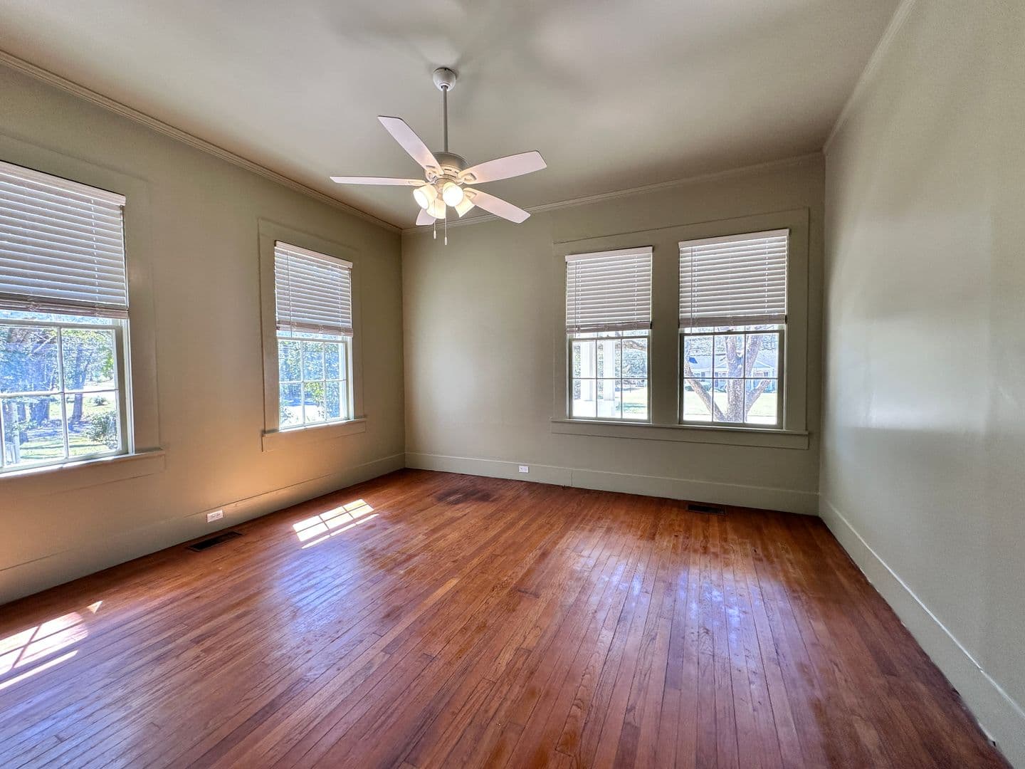 Greenville House: 702 Ft. Dale Rd.