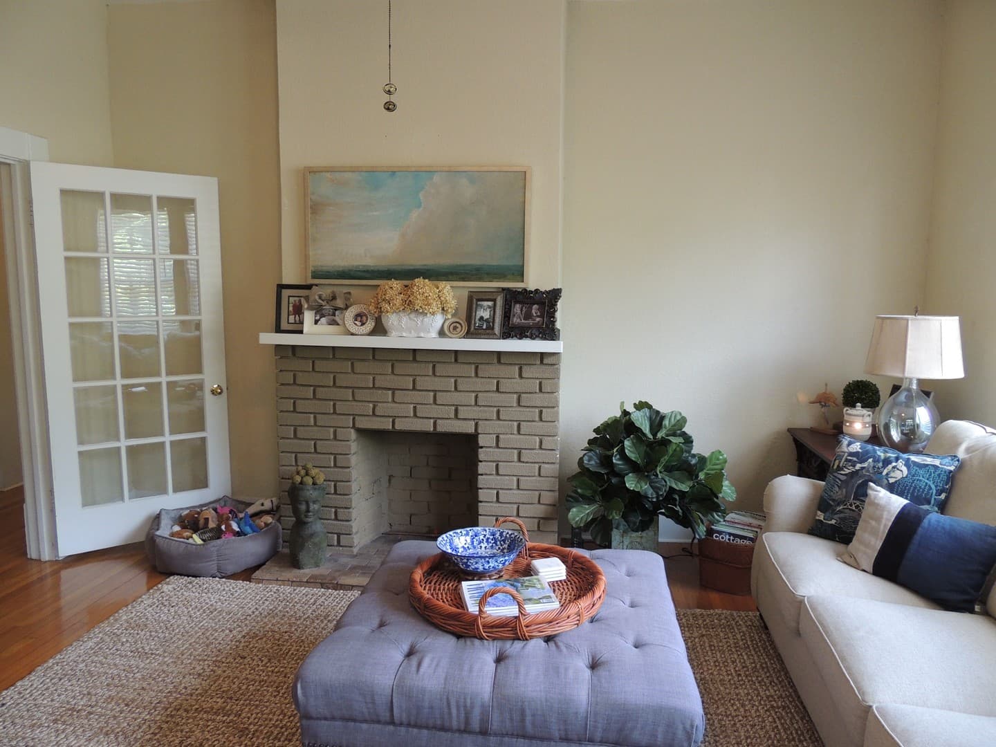 Greenville House: 327 Ft. Dale Rd.