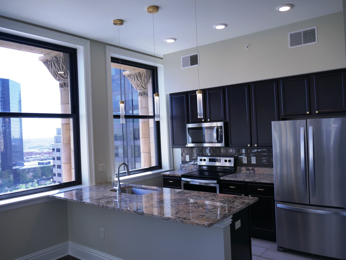 St. Louis Apartment: 705 Olive Street