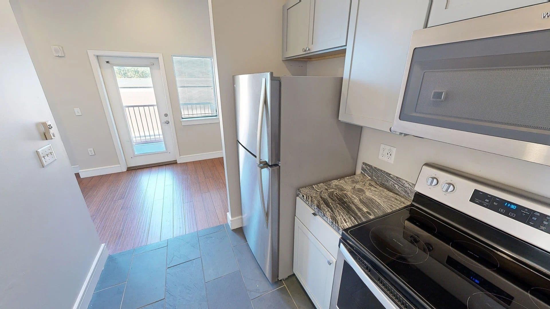St. Louis Apartment: 4400 Manchester Ave