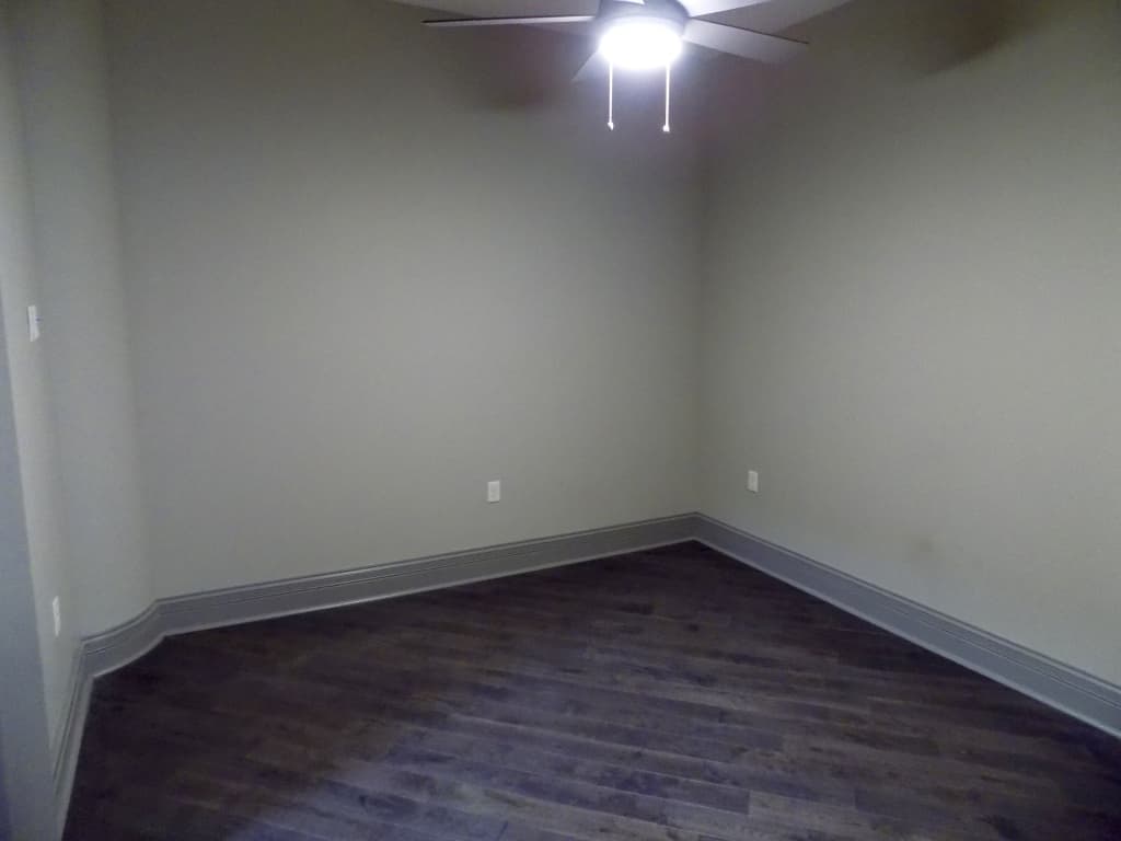 Davenport Apartment: 212 Brady St