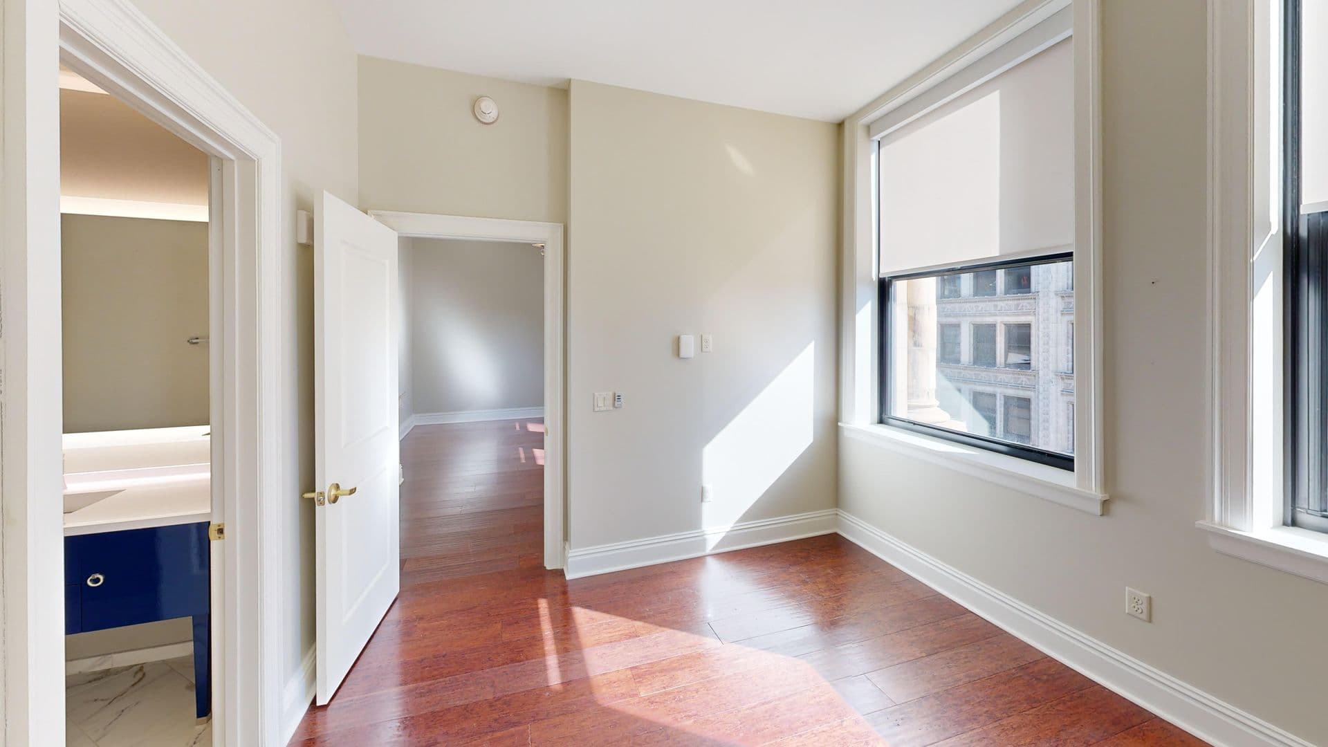 St. Louis Apartment: 705 Olive Street
