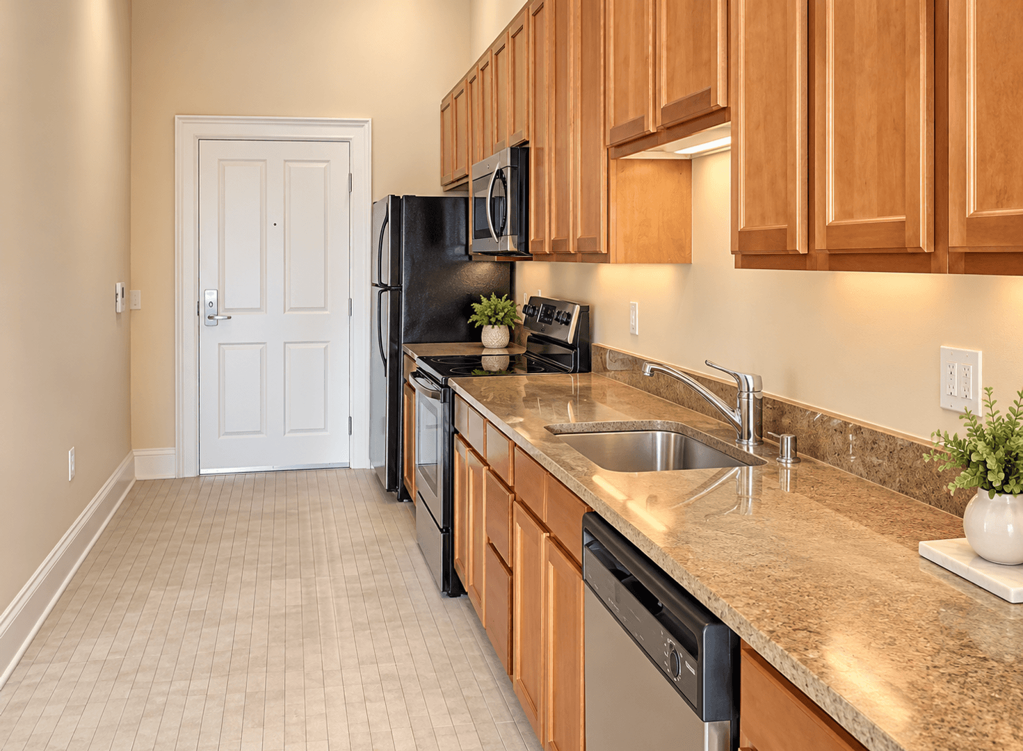 Davenport Apartment: 401 N. Brady St.
