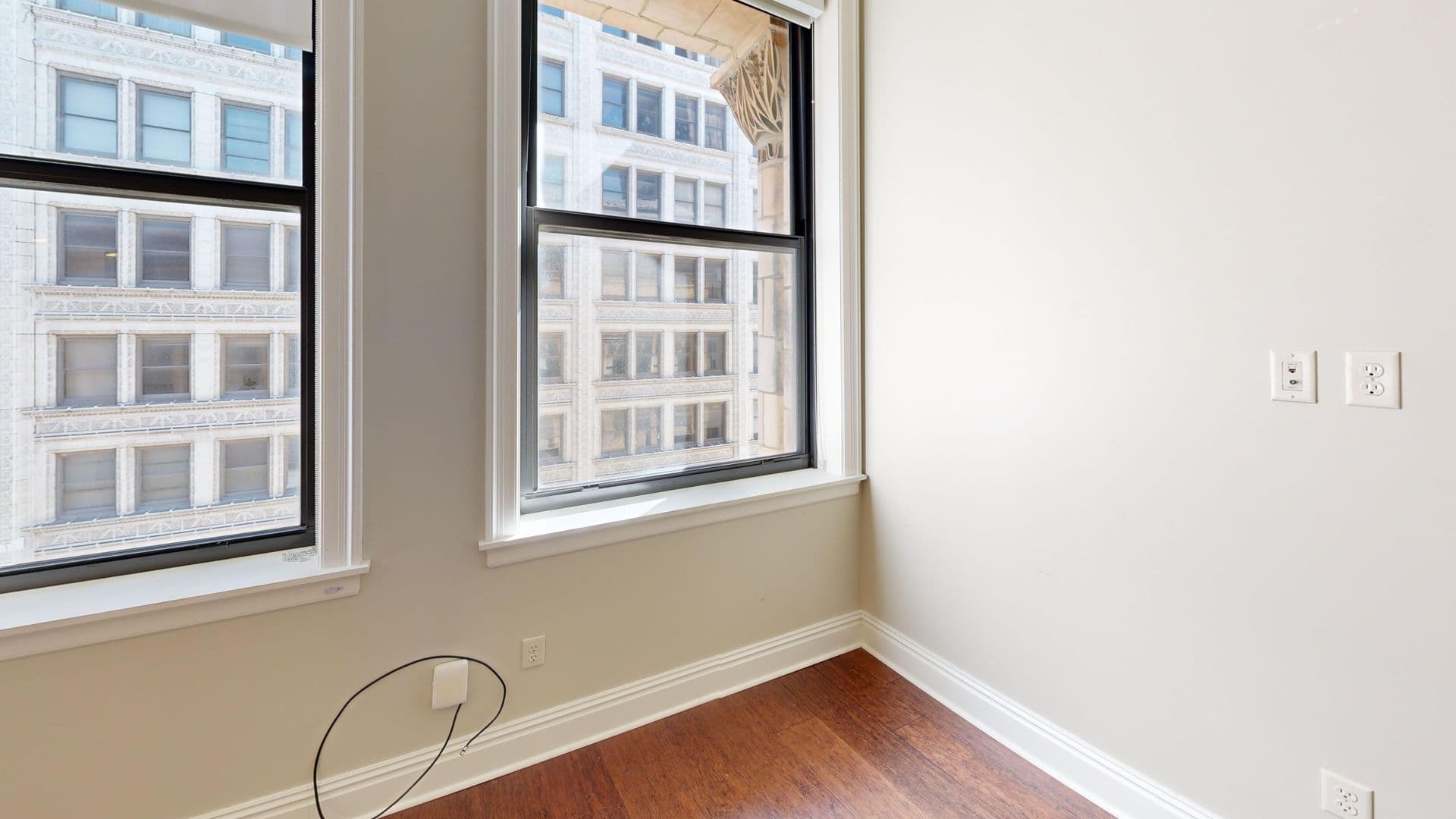 St. Louis Apartment: 705 Olive Street