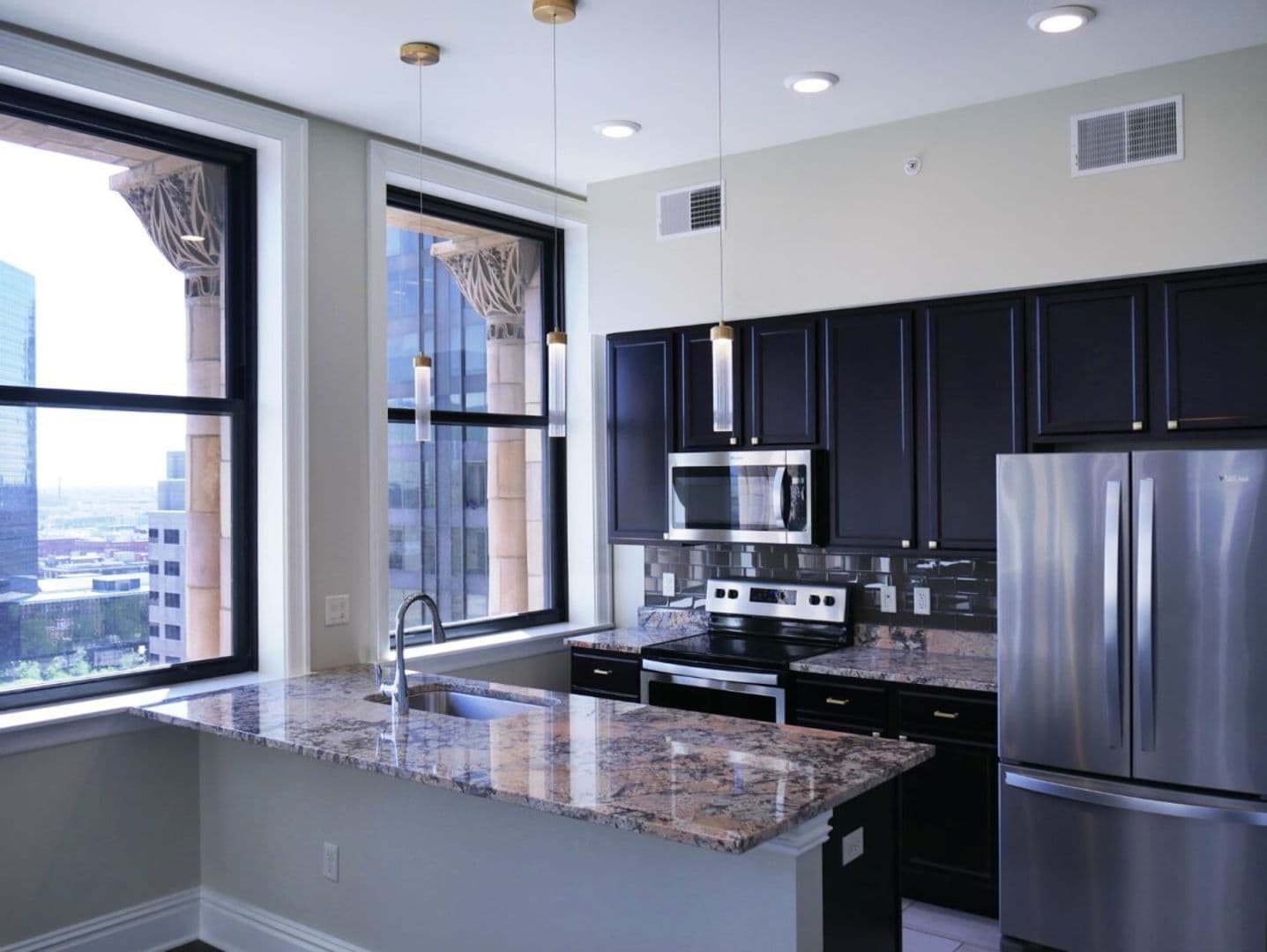 St. Louis Apartment: 705 Olive Street