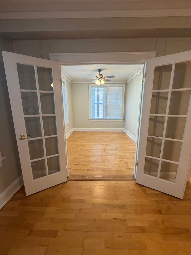 St. Louis Apartment: 4616 Lindell Blvd.