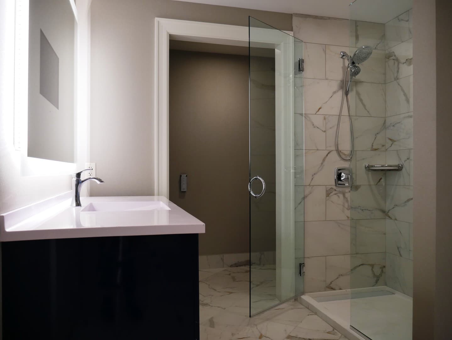 St. Louis Apartment: 705 Olive Street