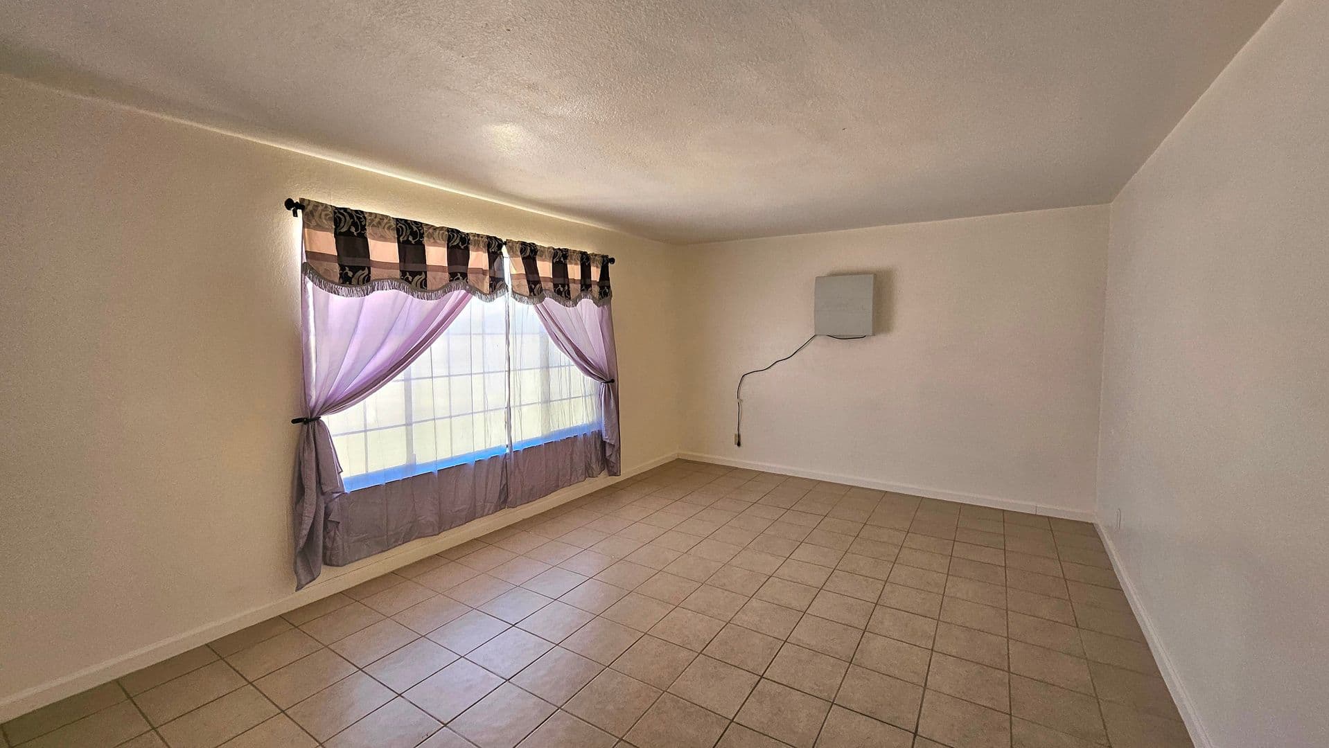 California City House: 21398 Baldwin Ln