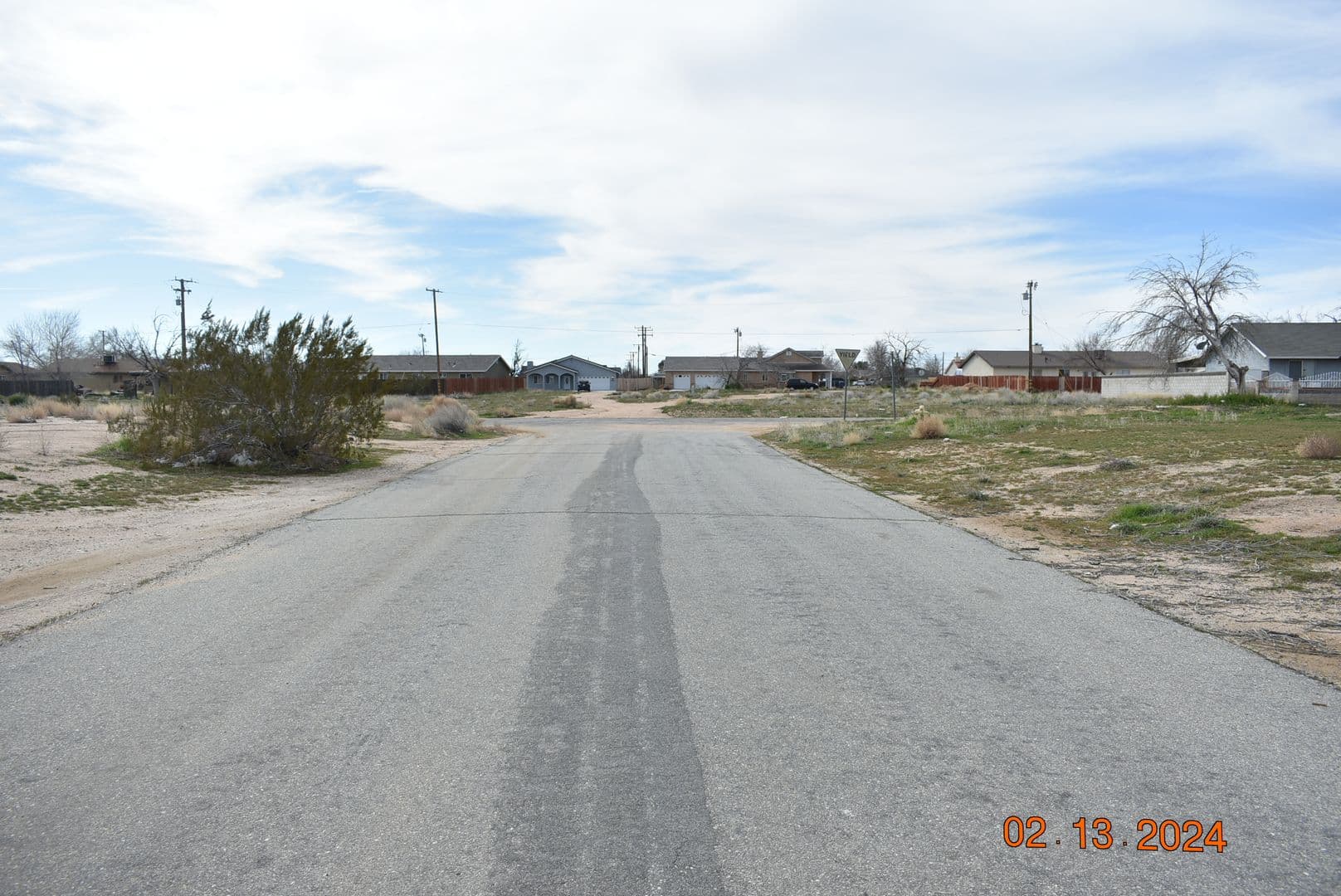 California City Apartment: 20873-83rd