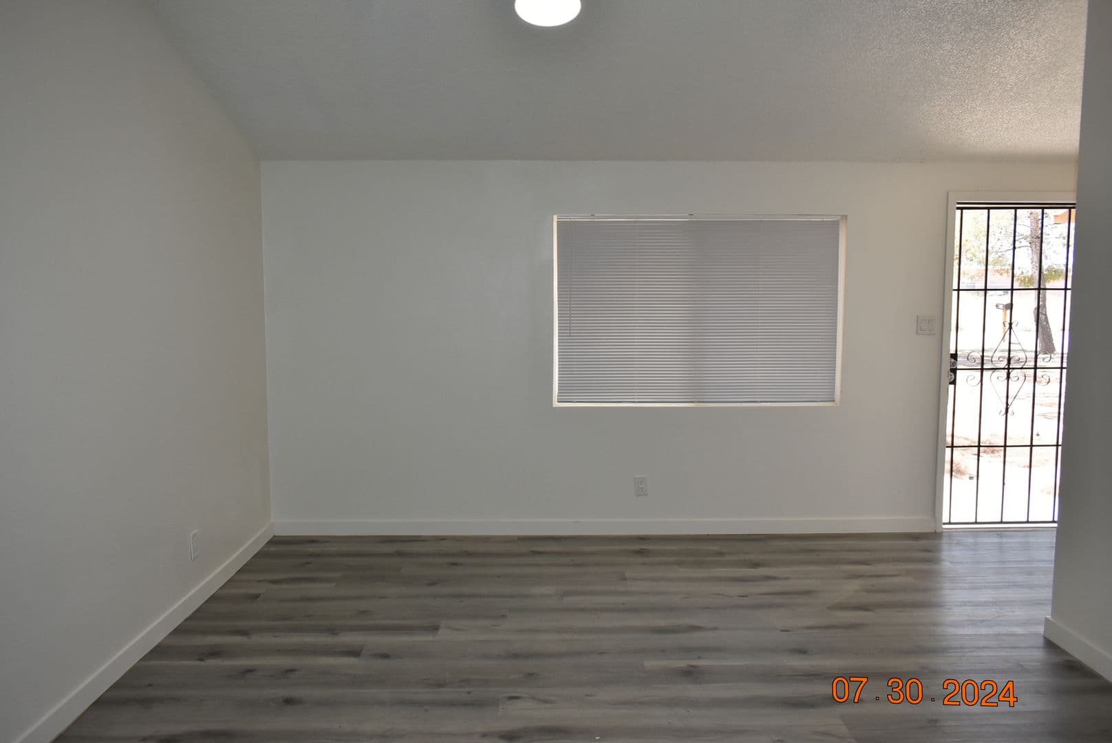 California City House: 7407 Xavier Avenue