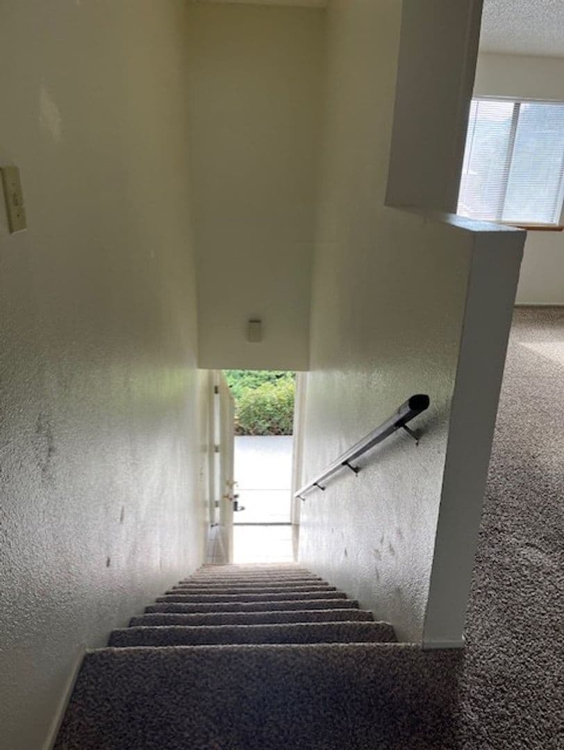 Tehachapi Apartment: 21204 Madre Street