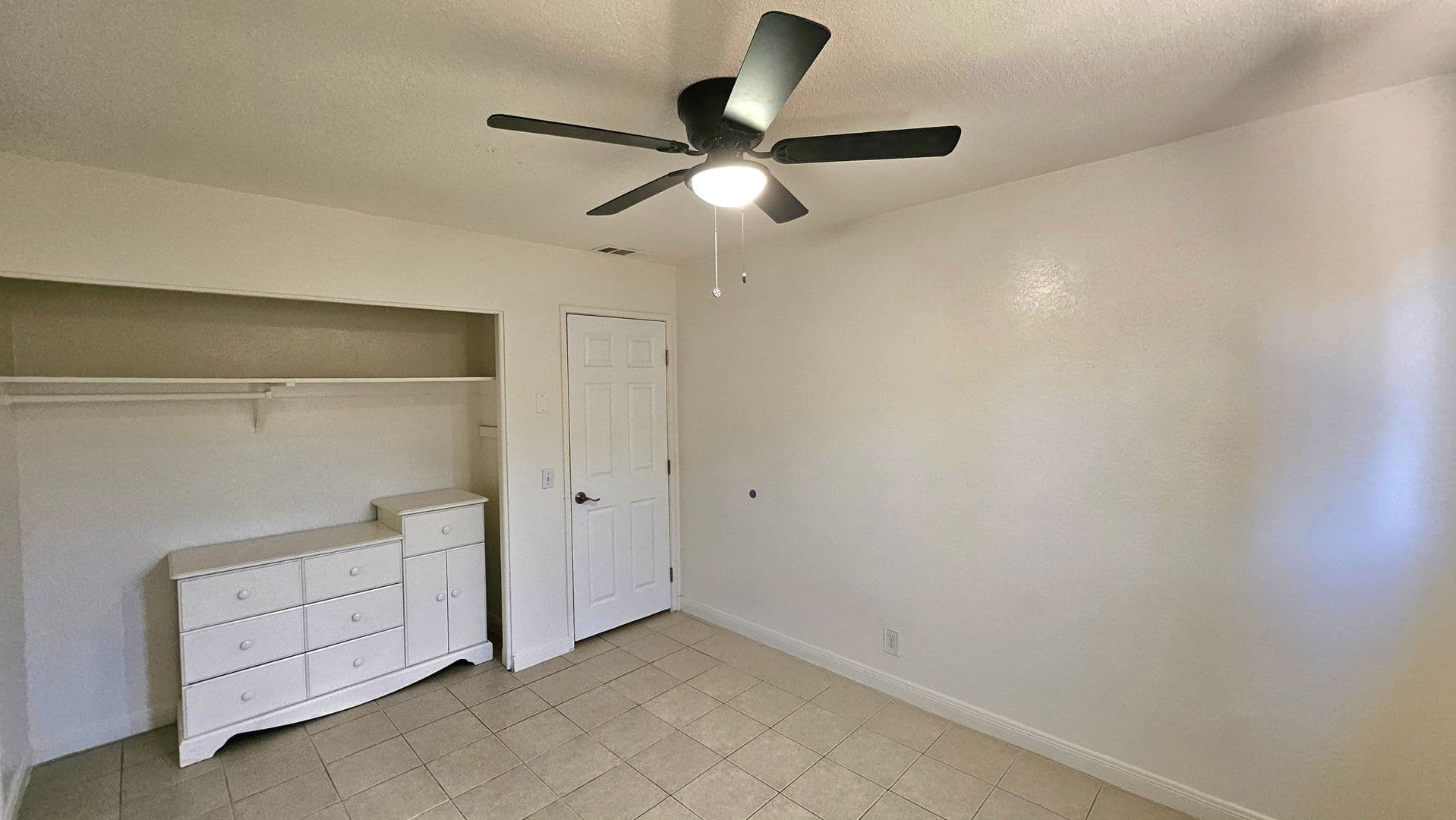 California City House: 21398 Baldwin Ln