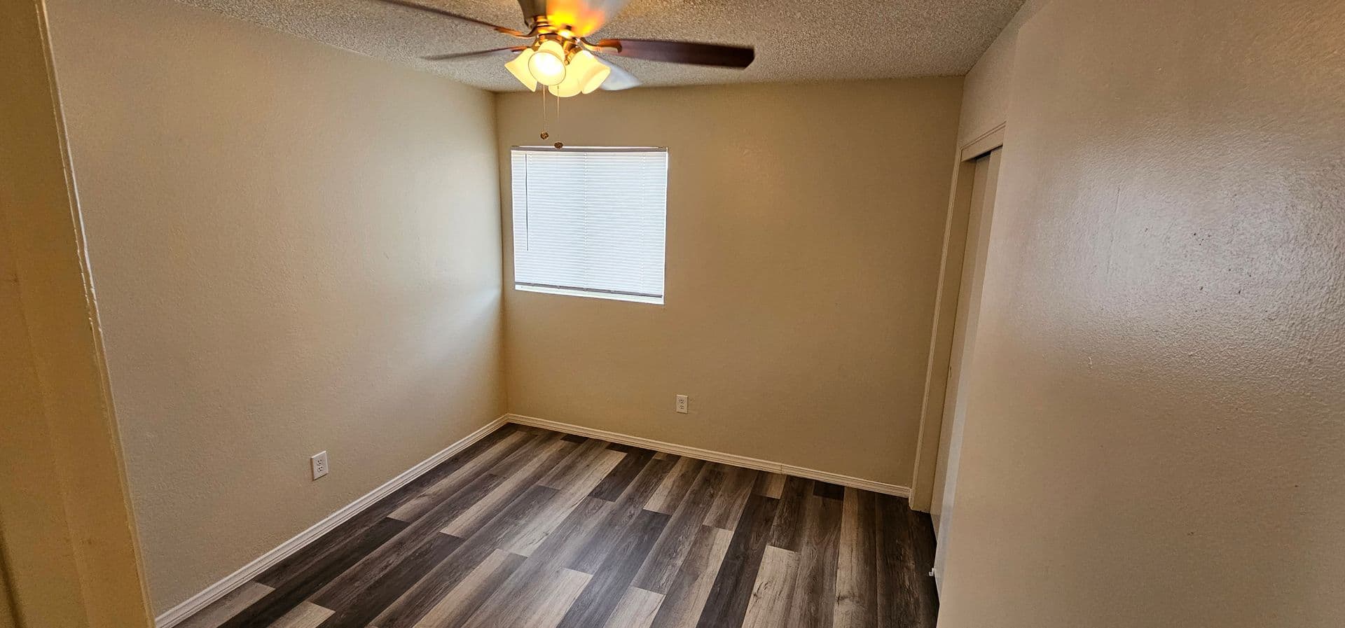 Ridgecrest Apartment: 825 Capehart Ct