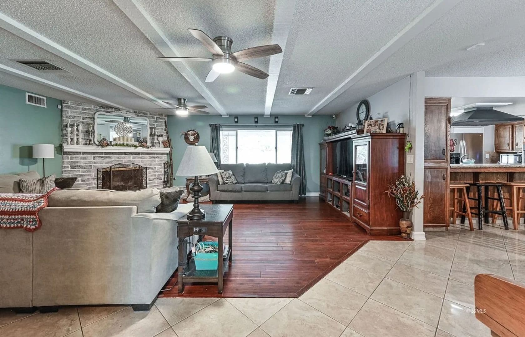 Ridgecrest House: 218 S Primrose Street