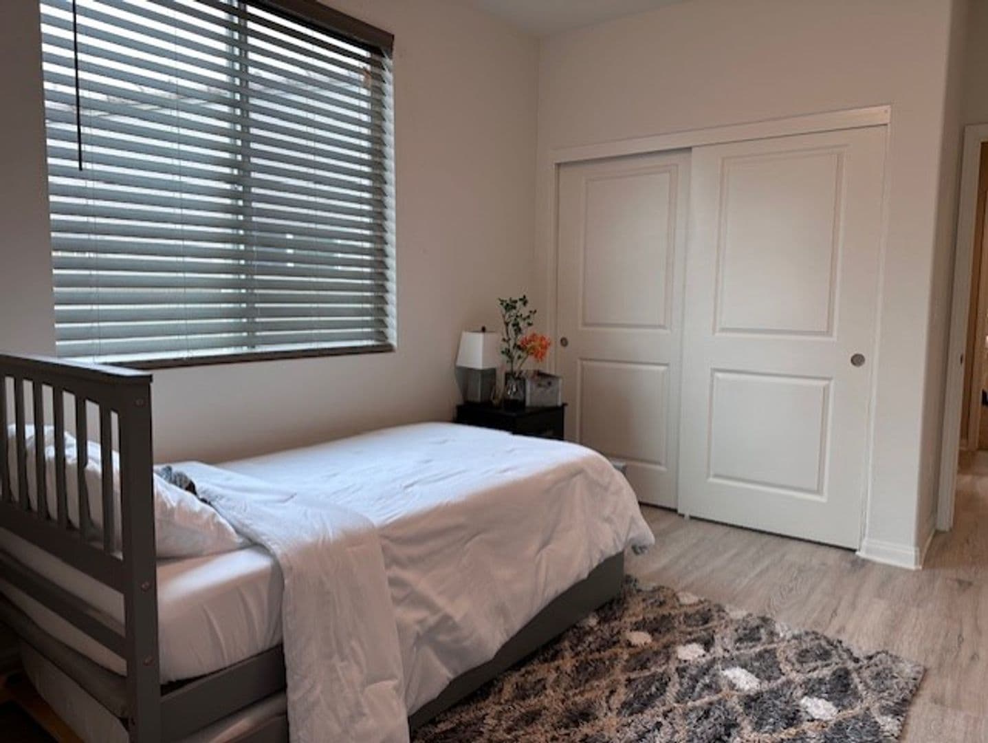 Tehachapi House: 1327 Clasico Dr