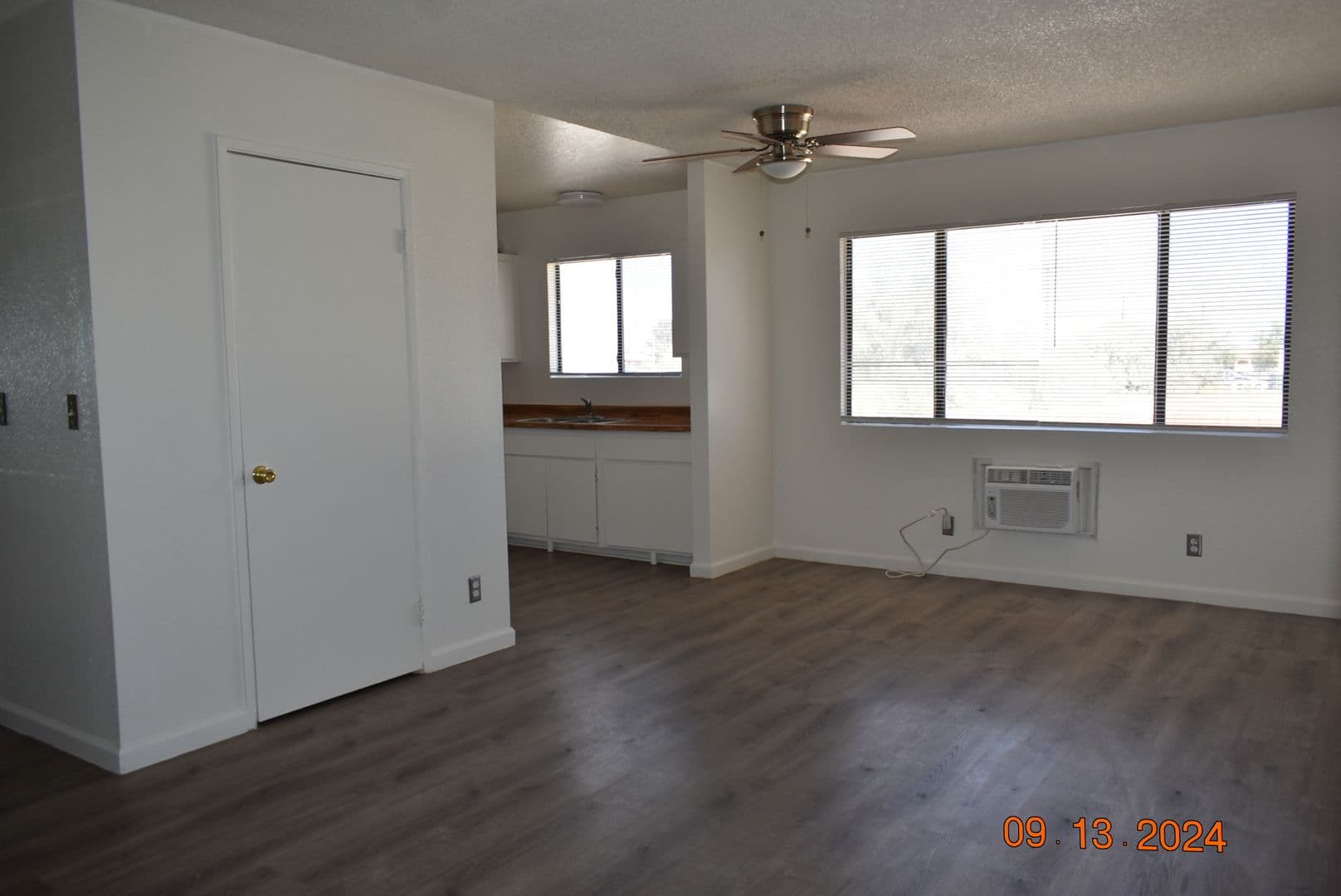 California City Apartment: 20873-83rd