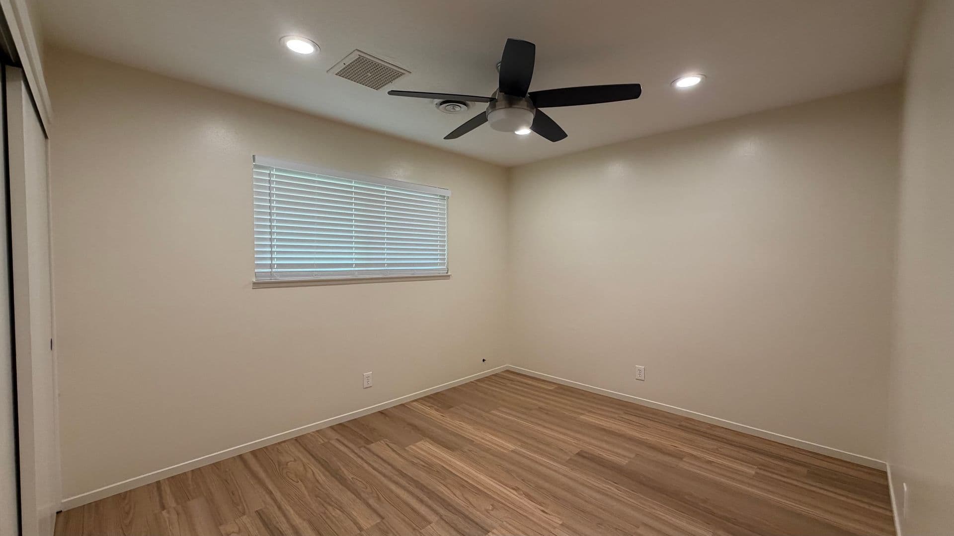 Ridgecrest House: 624 W Felspar Ave