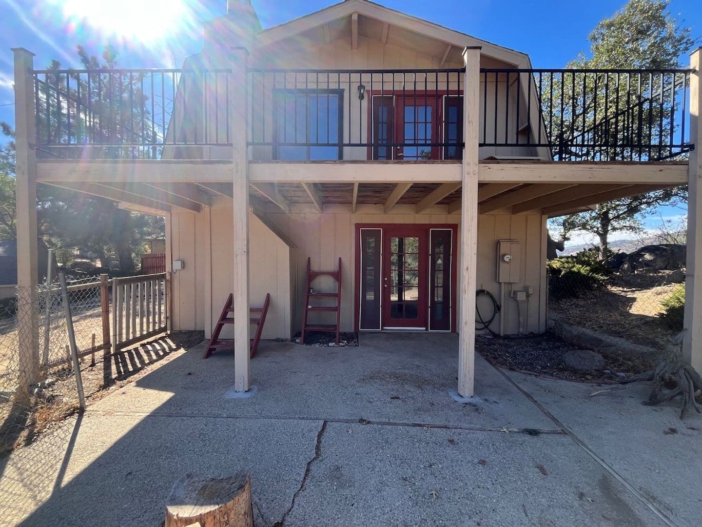 Tehachapi House: 26521 Brian Pl