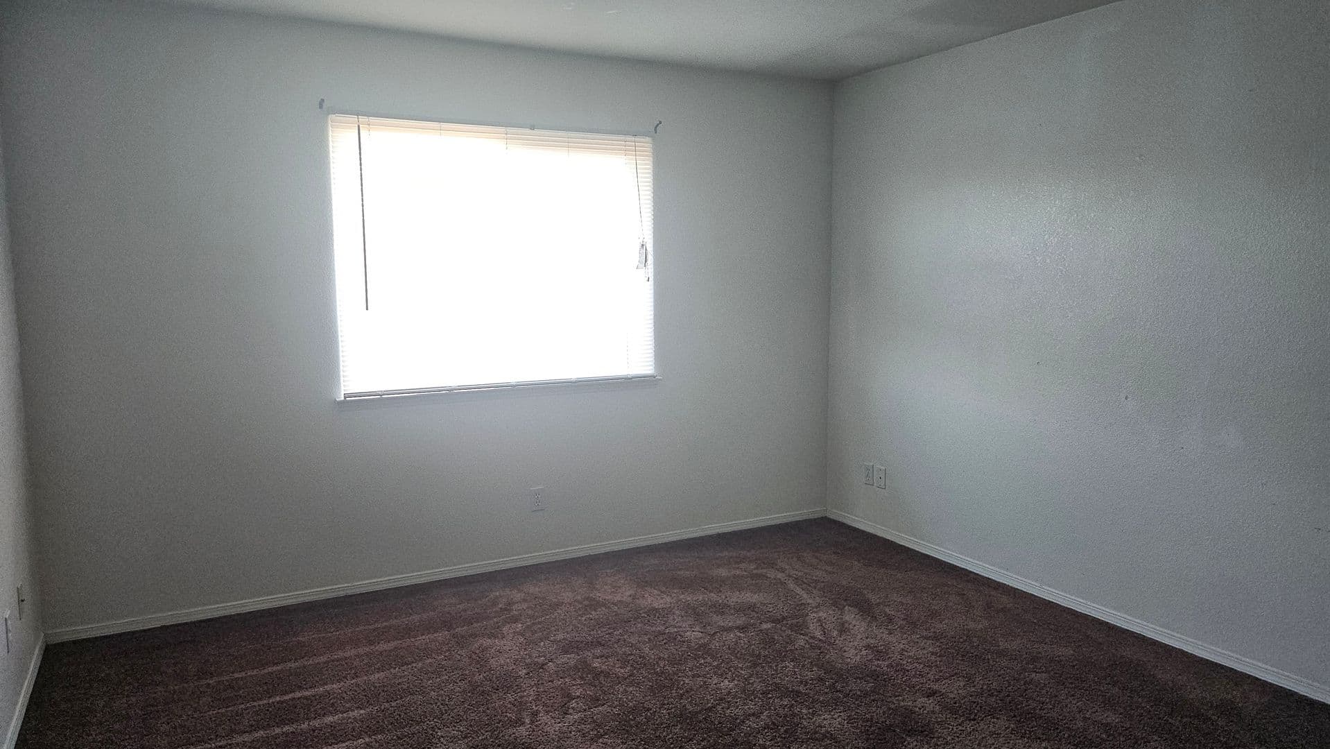 California City Apartment: 21412 Corwin St.