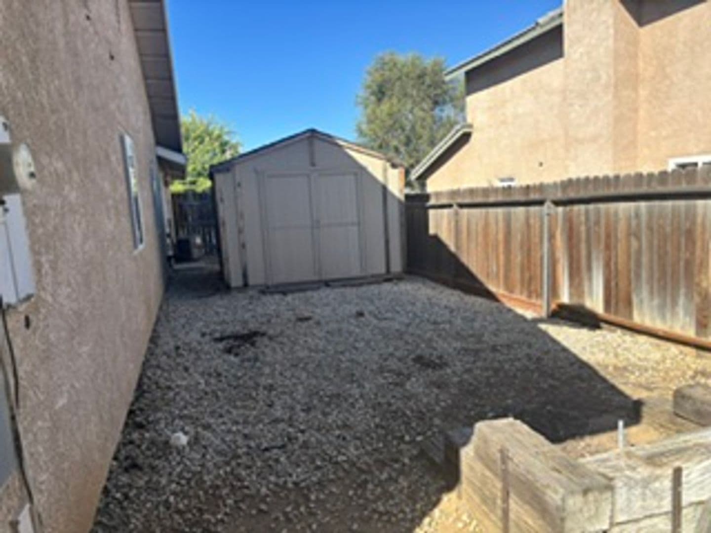 Tehachapi House: 818 Elm Steet