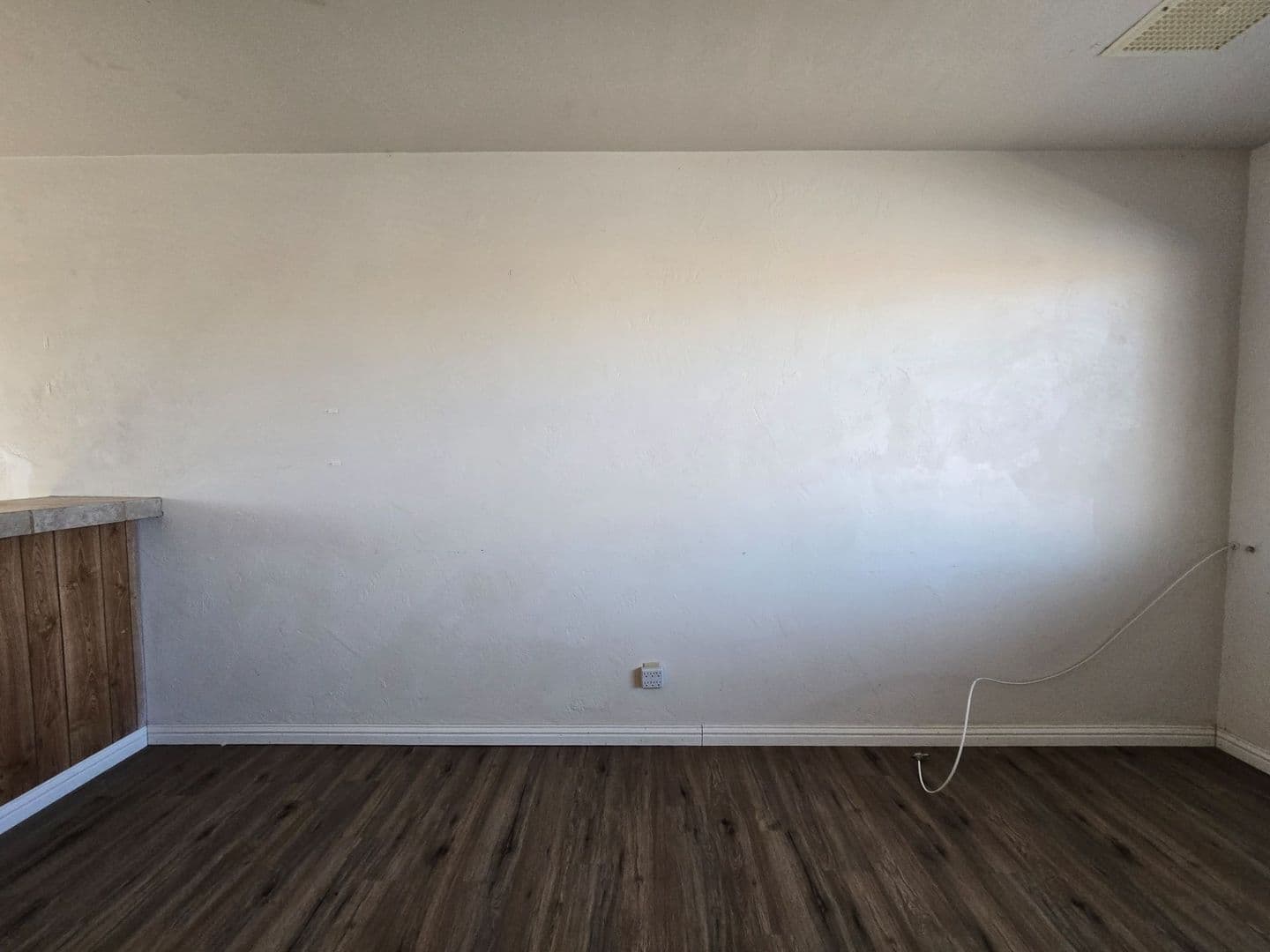 Ridgecrest Apartment: 1300 E Church Ave