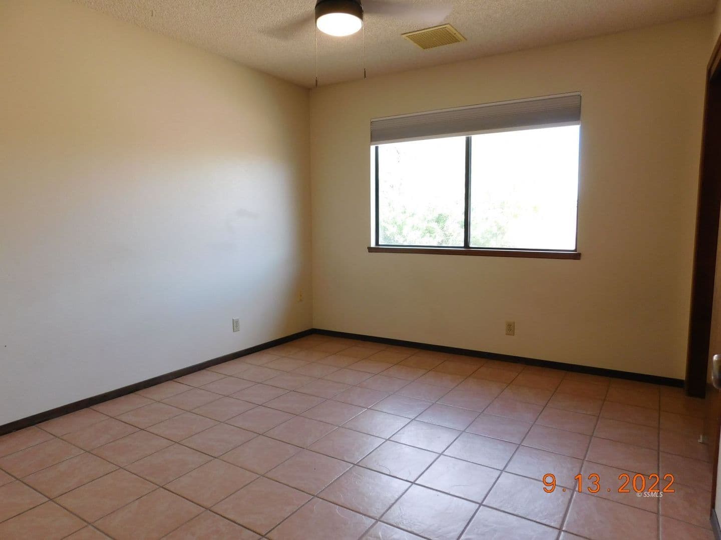 Ridgecrest House: 330 E Wilson Ave