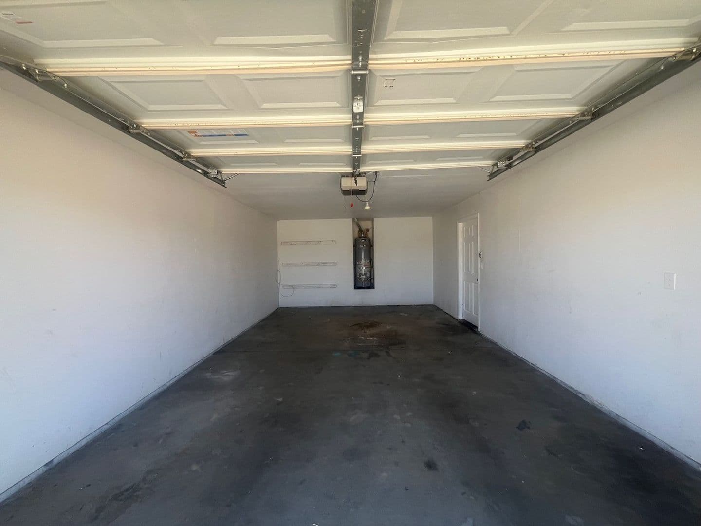 California City Apartment: 21412 Corwin St.