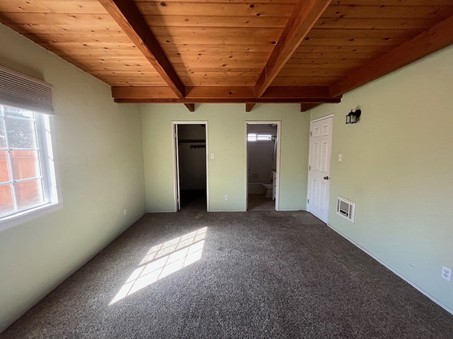 Tehachapi House: 26521 Brian Pl