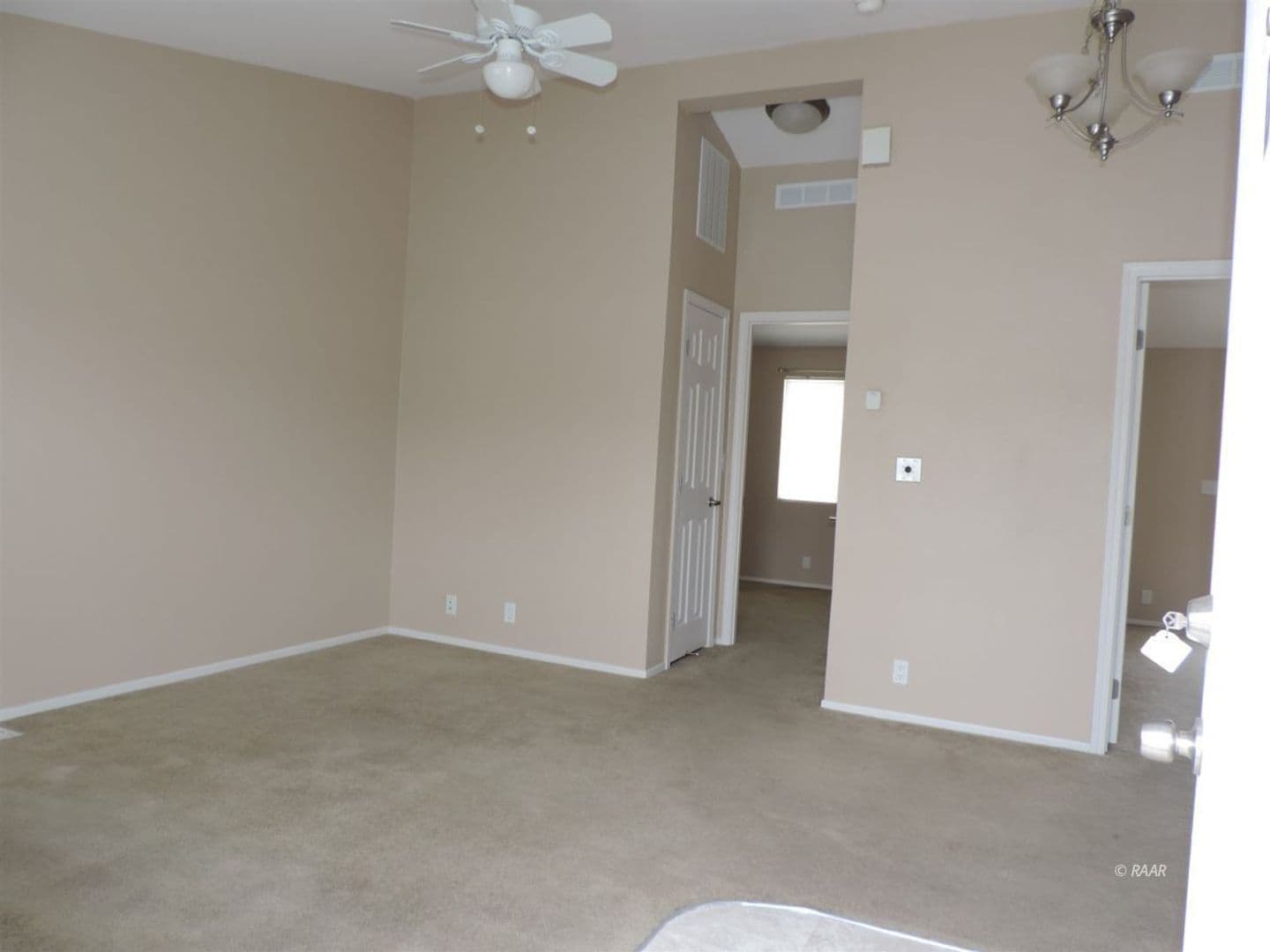 Ridgecrest Apartment: 214 W Upjohn Ave