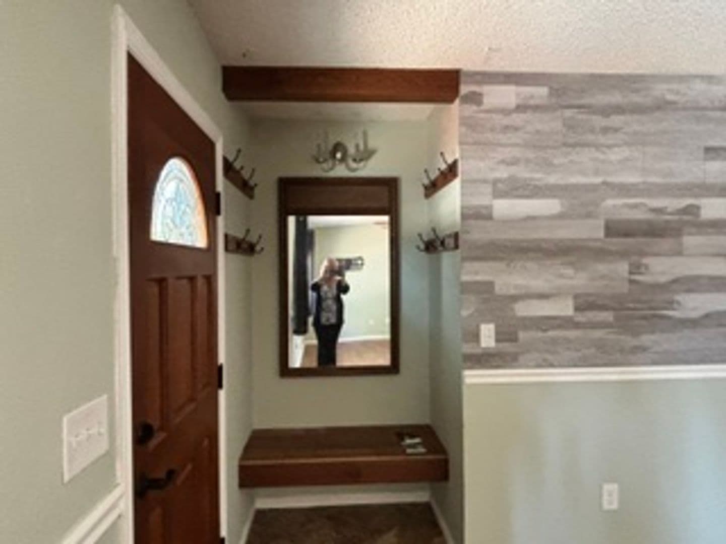 Tehachapi House: 17861 Tanforan Drive