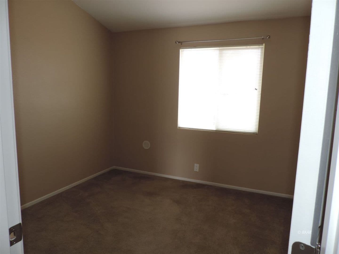 Ridgecrest Apartment: 214 W Upjohn Ave