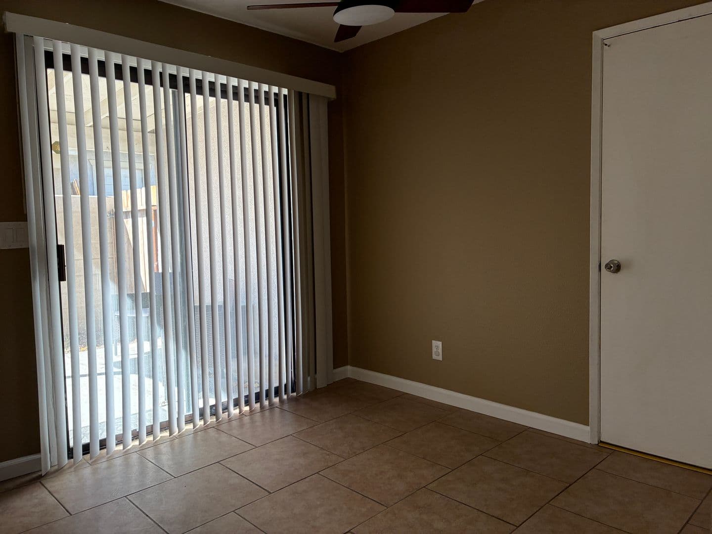 Ridgecrest Apartment: 125 Parkview Ave